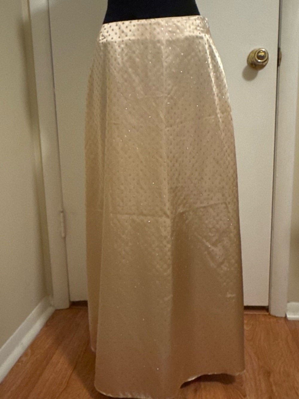 Vince Camuto Champagne Gold Glitter Dot Maxi Skirt Size S